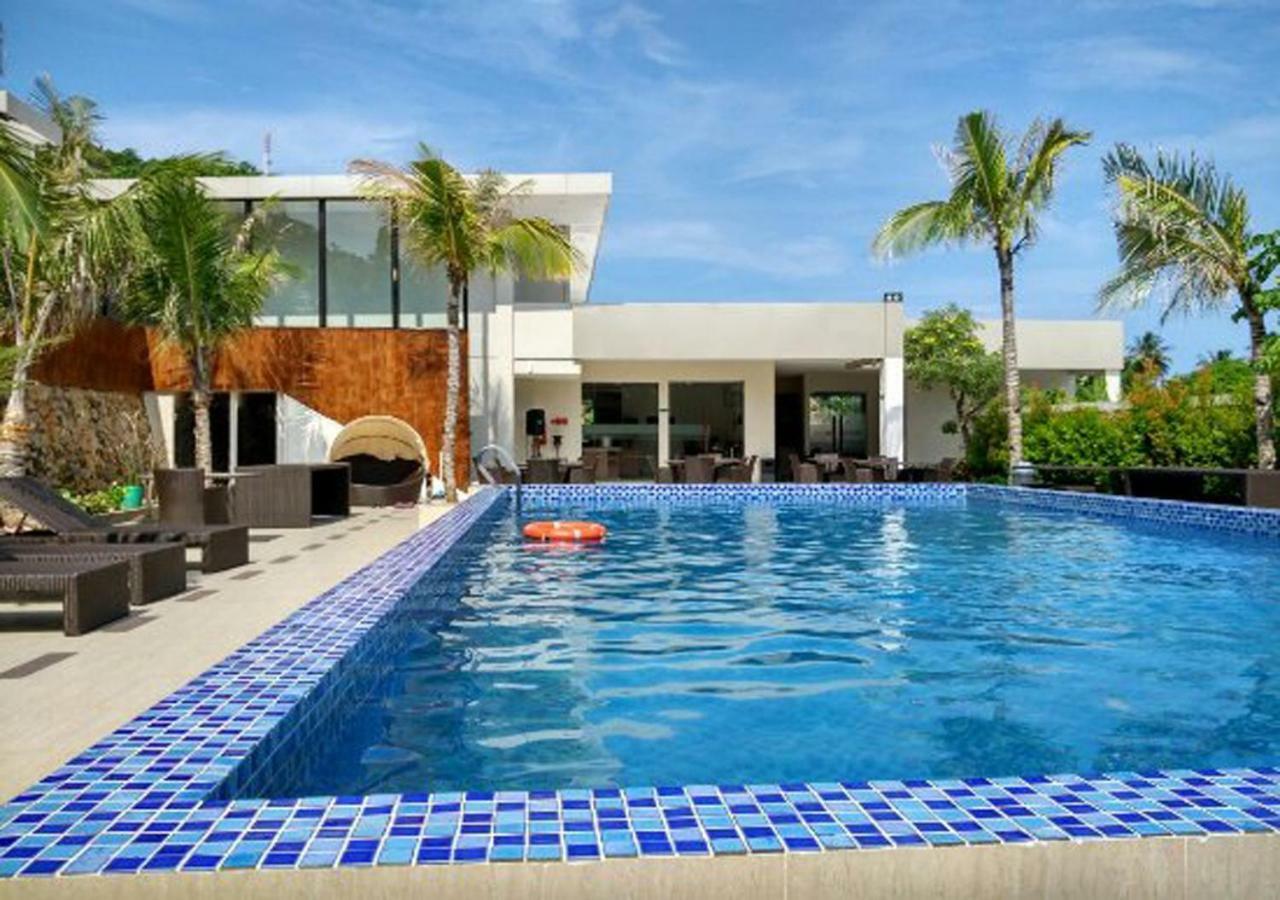 Hotel D'Season Karimun Jawa Ilhas Karimunjava Exterior foto