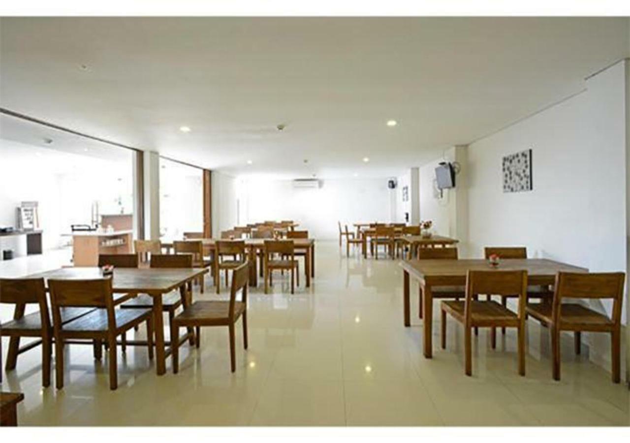 Hotel D'Season Karimun Jawa Ilhas Karimunjava Exterior foto